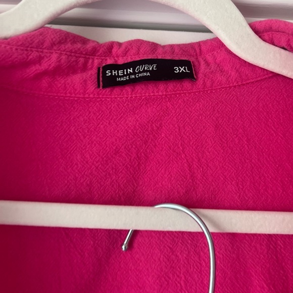 SHEIN! NWOT! Top and shorts - Picture 3 of 3